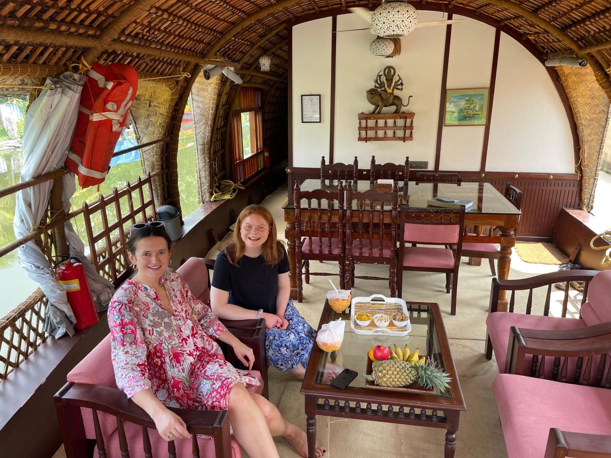 Готель Thara'S Houseboat Alappuzha Екстер'єр фото